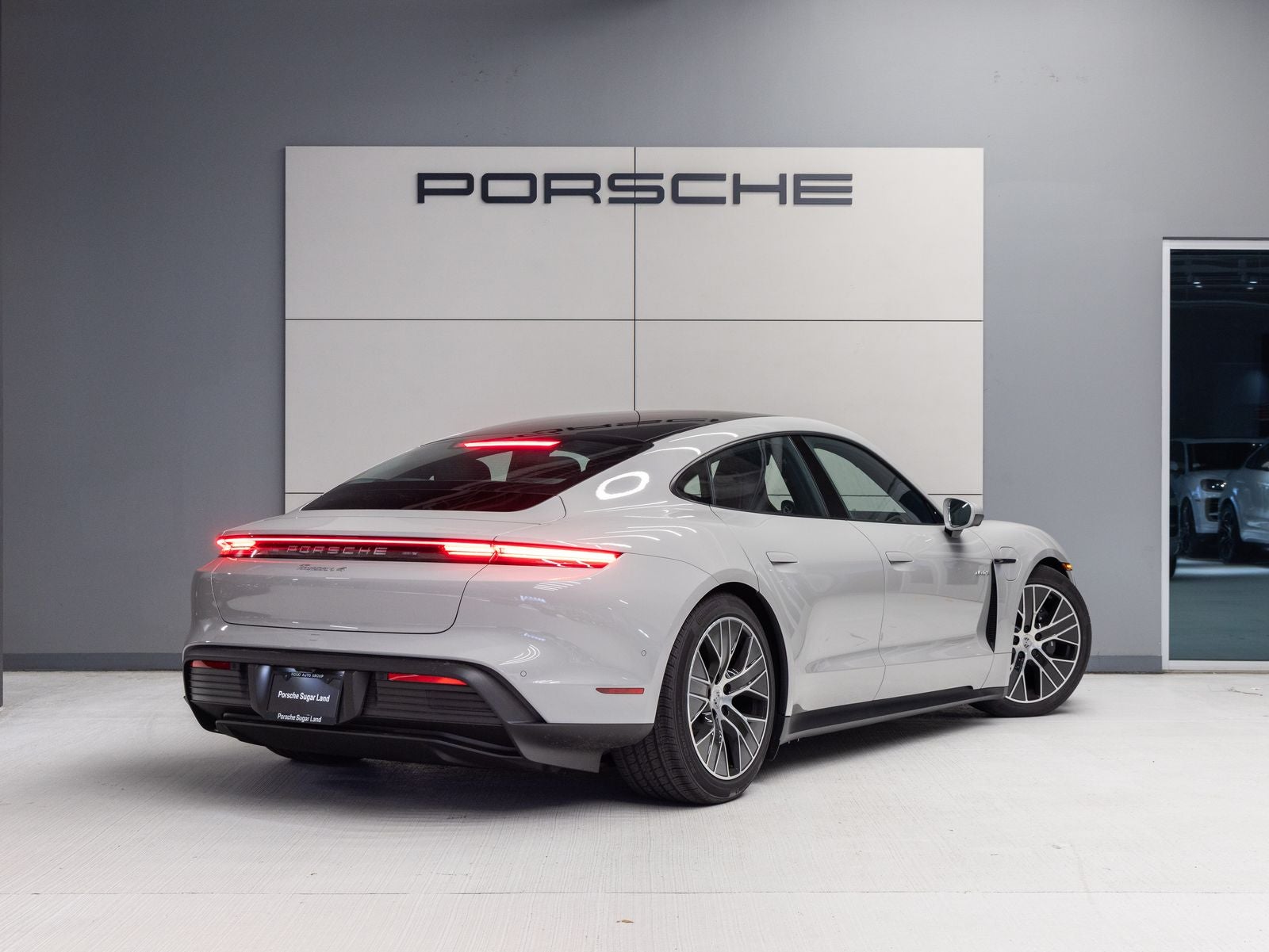 2026 Porsche Taycan 4