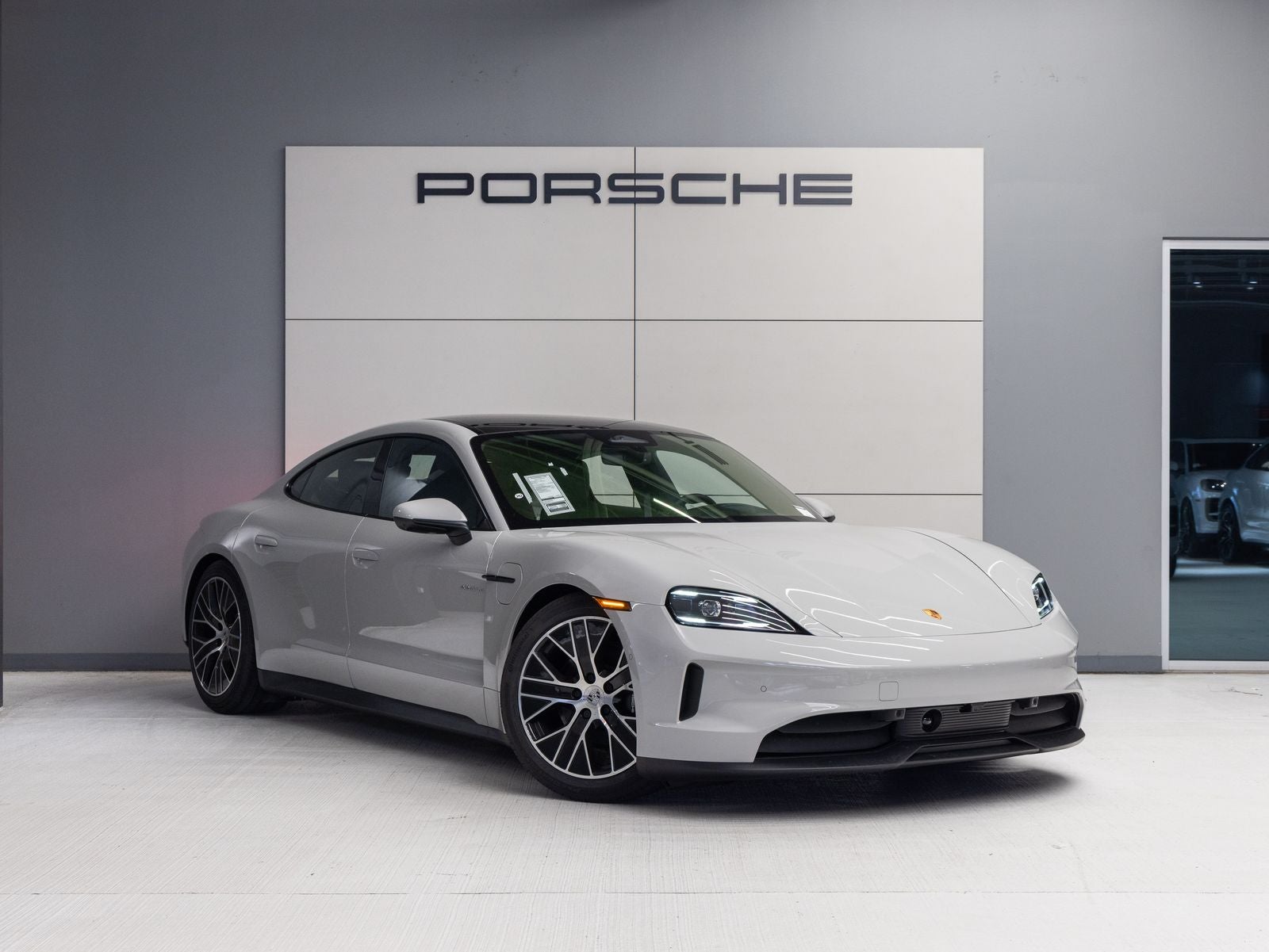 2026 Porsche Taycan 4