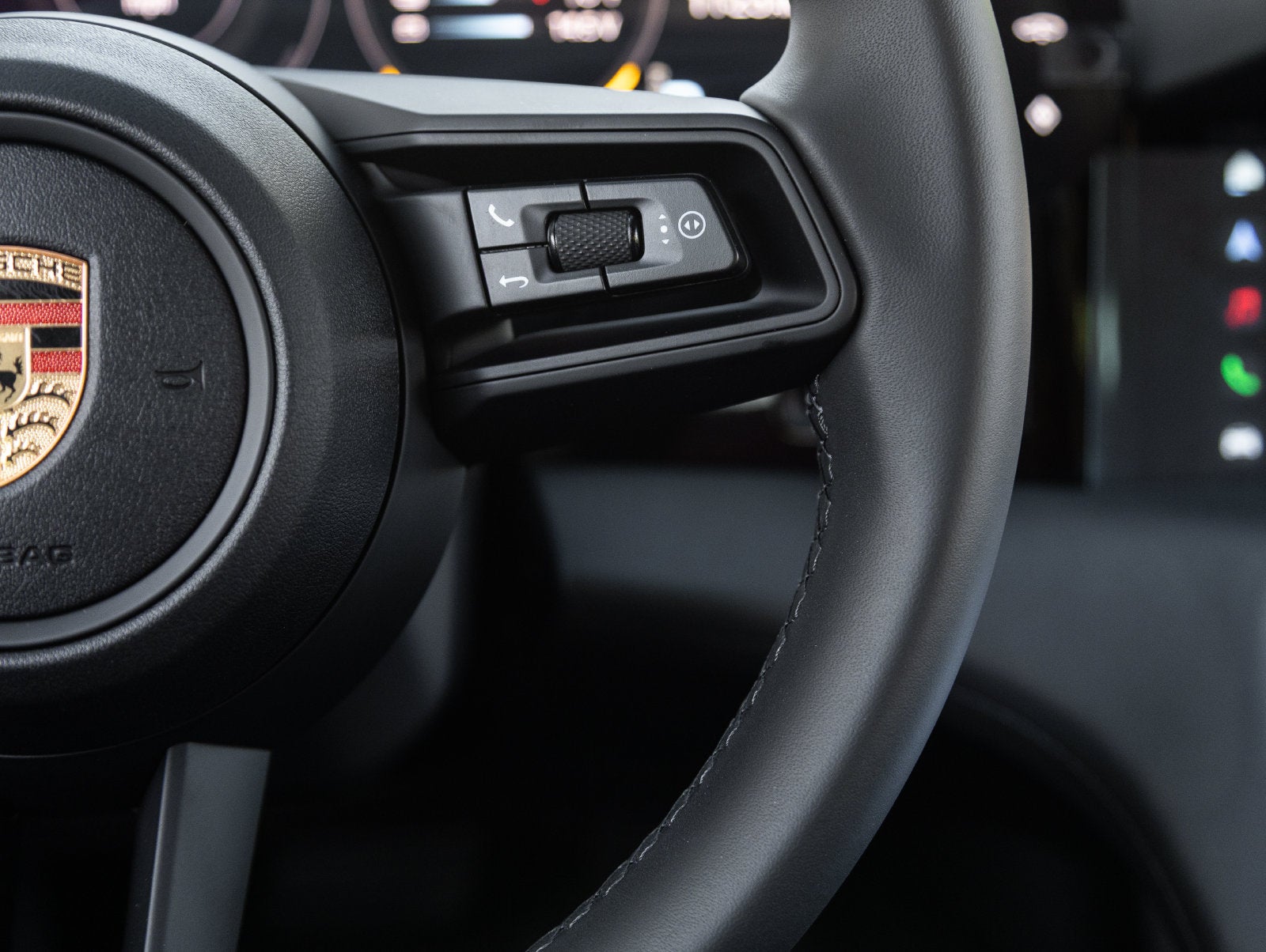 2023 Porsche Taycan Taycan