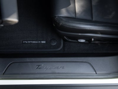2023 Porsche Taycan Taycan