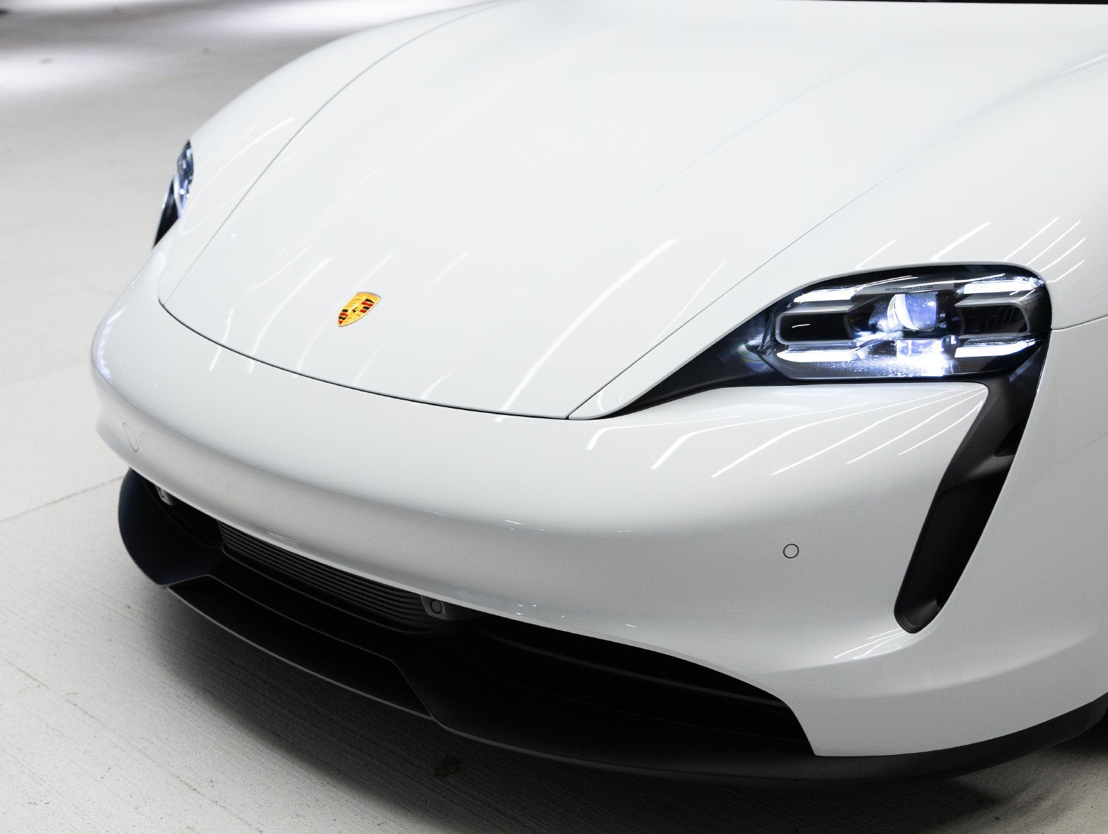 2023 Porsche Taycan Taycan