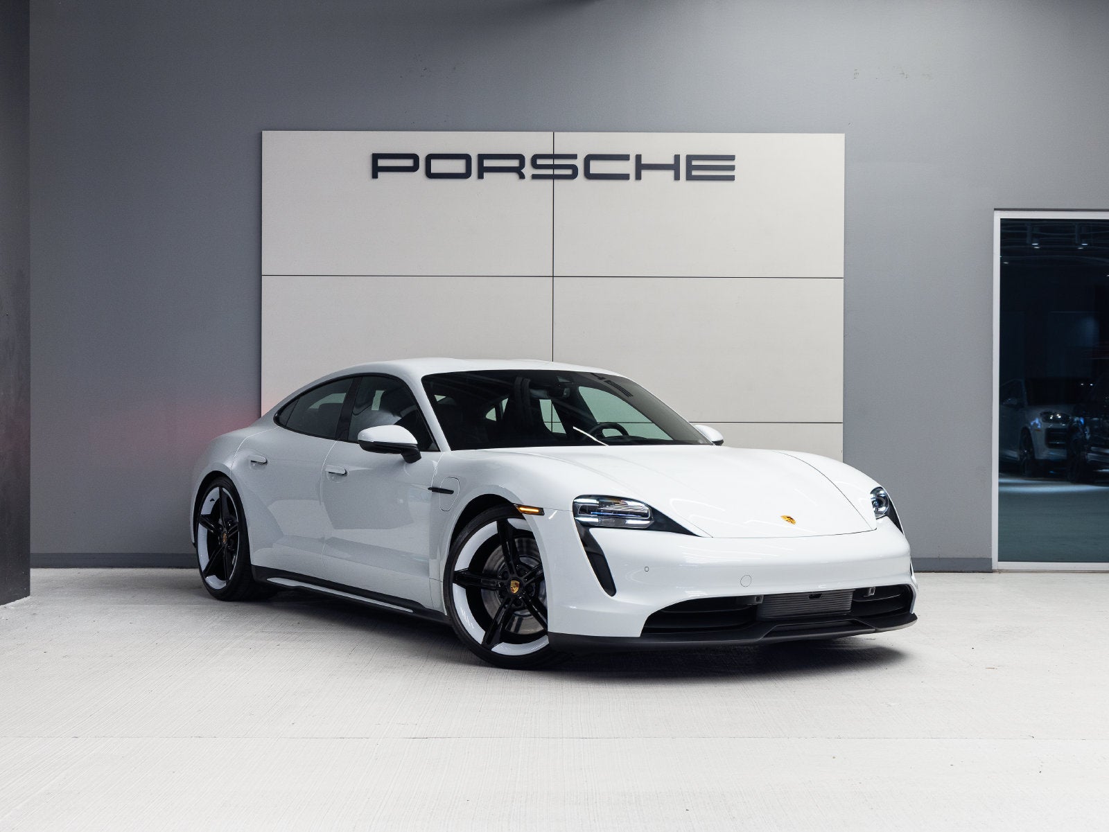 2023 Porsche Taycan Taycan