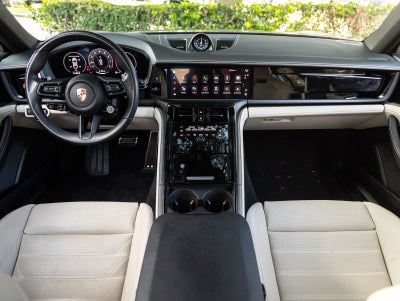 2024 Porsche Panamera 4