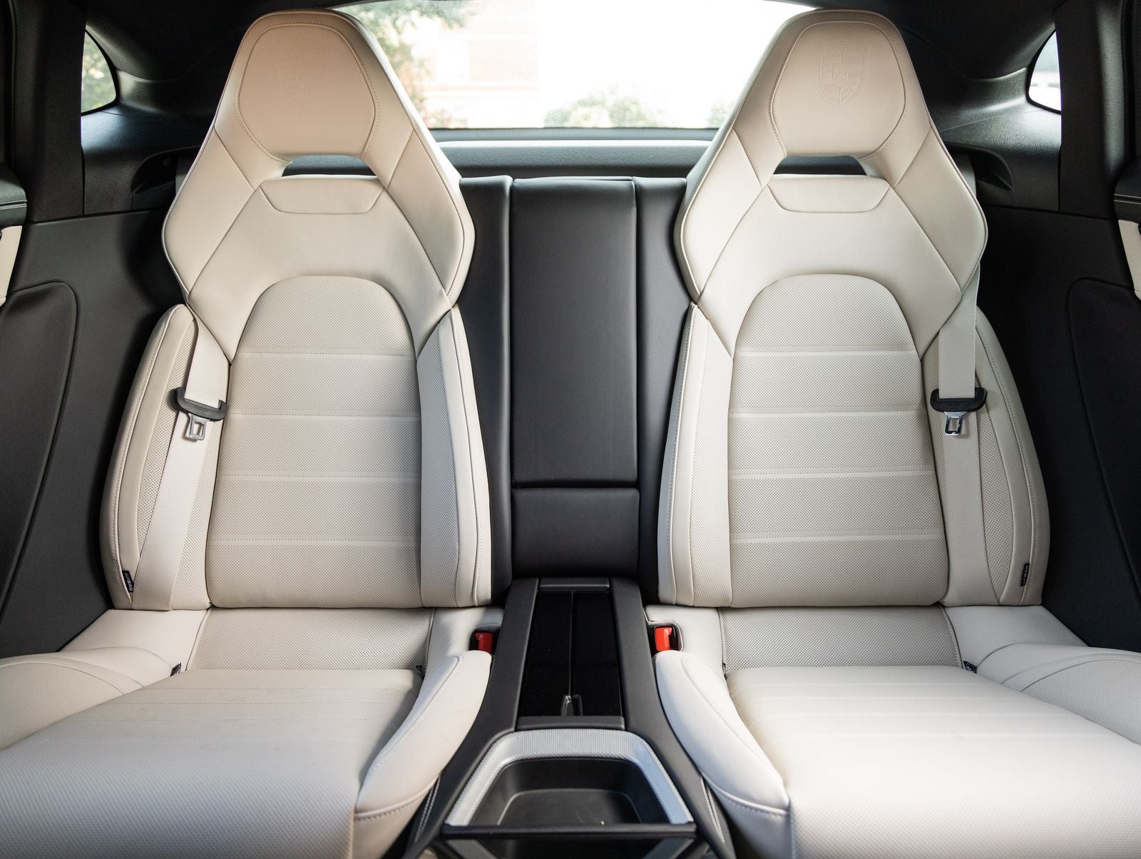 2024 Porsche Panamera 4