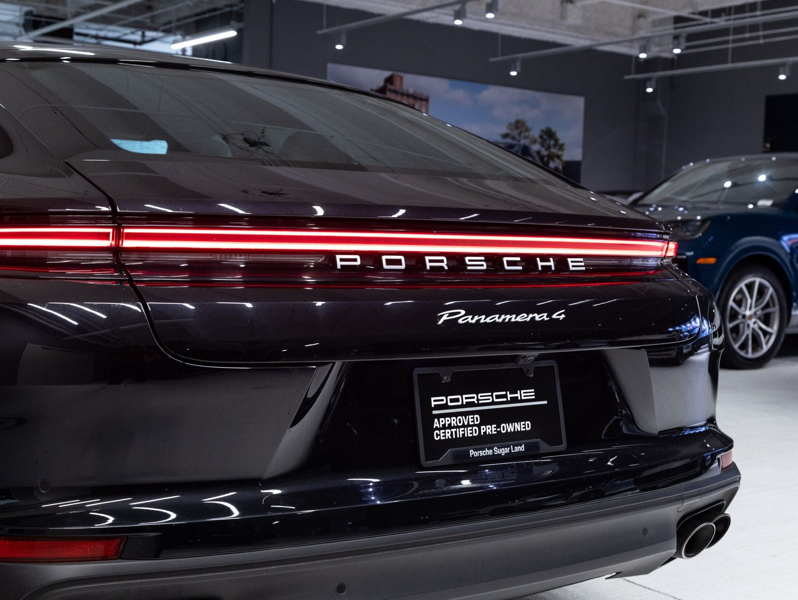 2024 Porsche Panamera 4