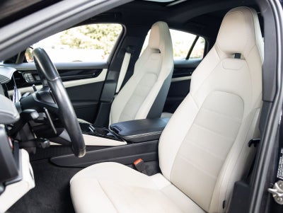 2024 Porsche Panamera 4