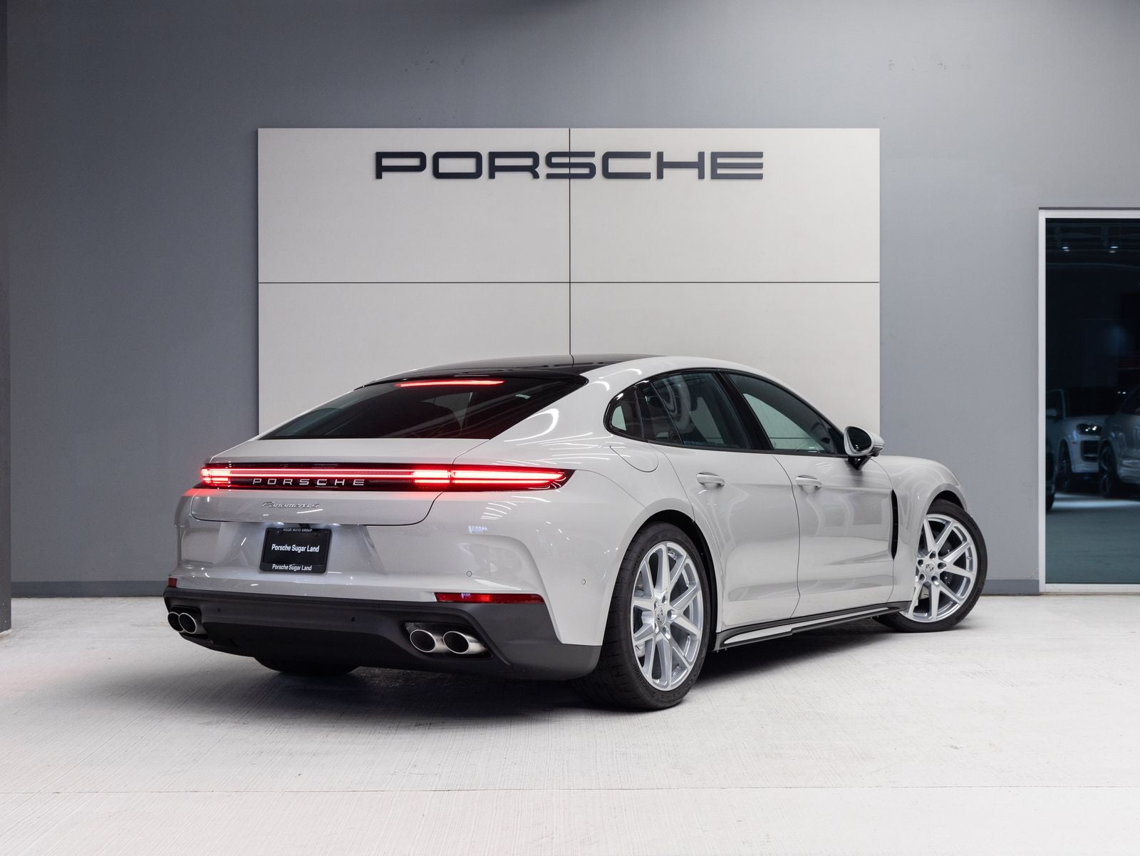 2026 Porsche Panamera Panamera 4