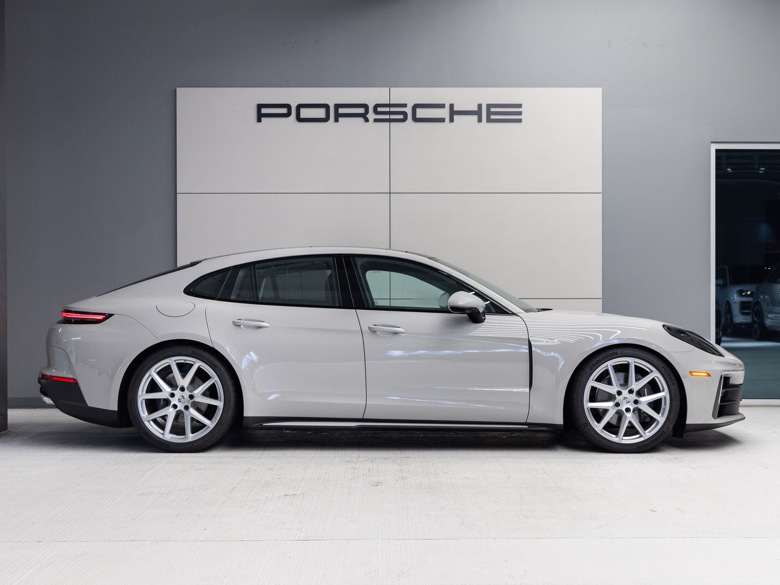 2026 Porsche Panamera Panamera 4