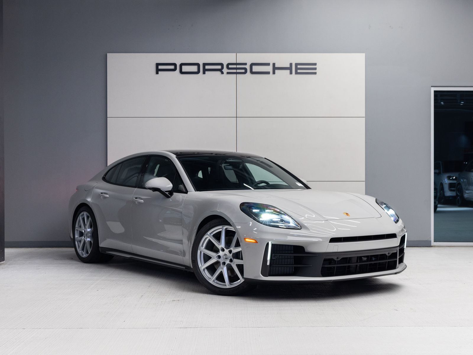 2026 Porsche Panamera Panamera 4