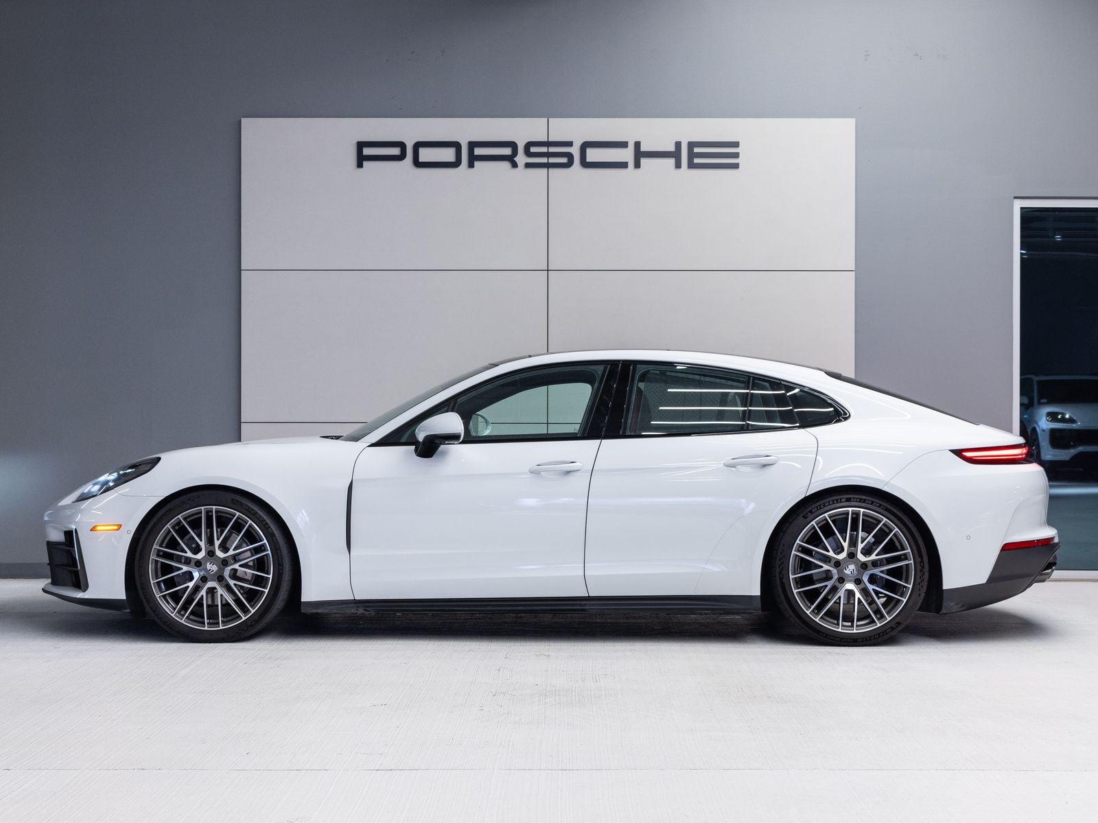 2024 Porsche Panamera Panamera