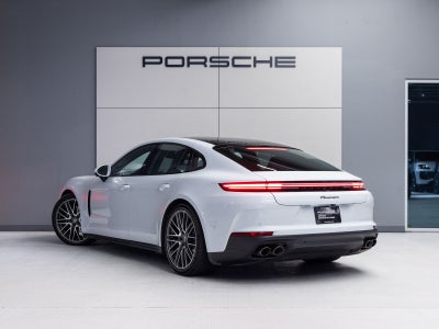 2024 Porsche Panamera Panamera