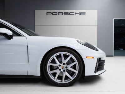 2025 Porsche Panamera Panamera