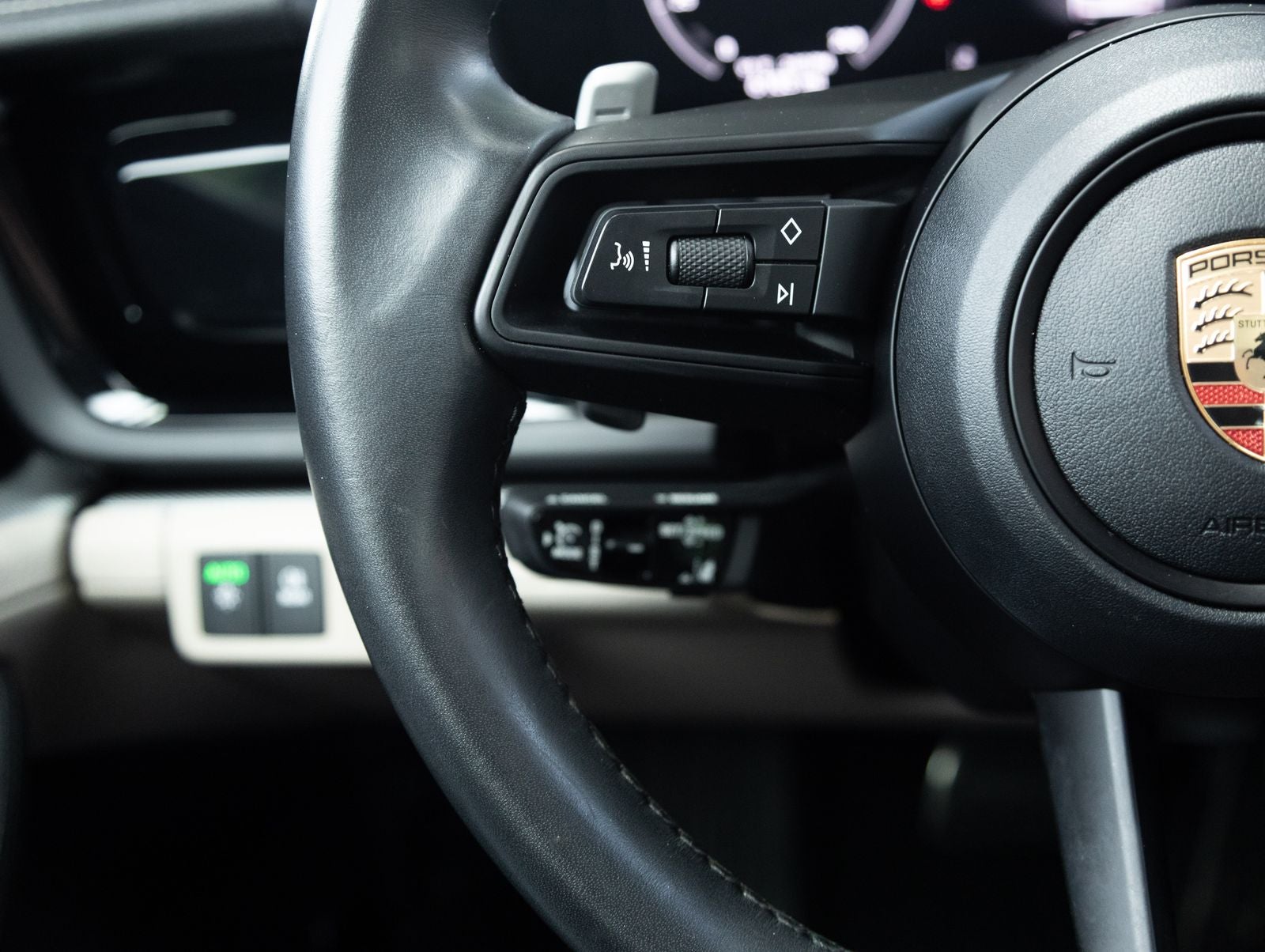 2025 Porsche Panamera Panamera