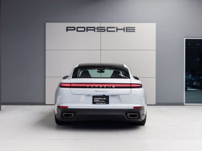 2025 Porsche Panamera Panamera