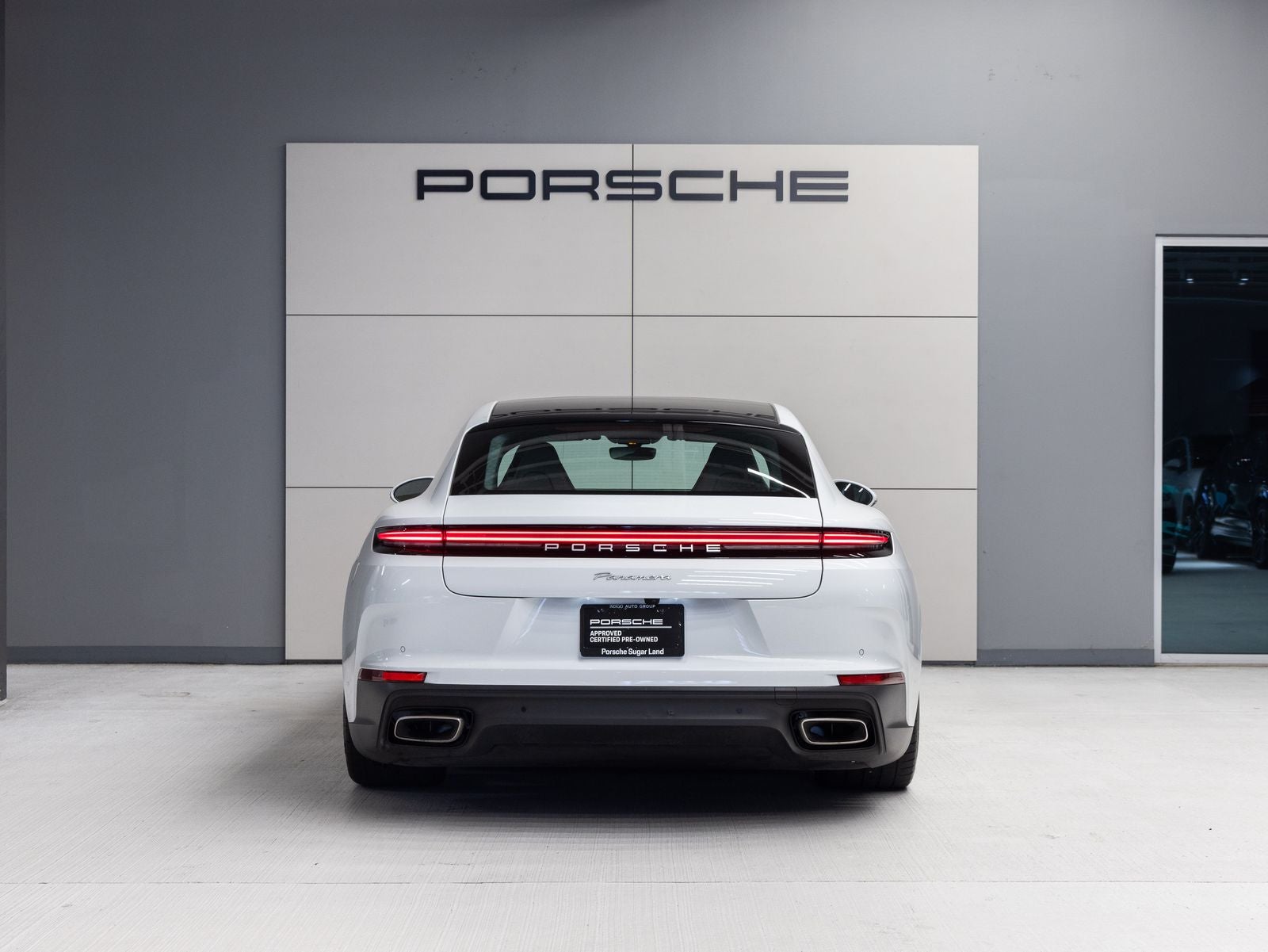 2025 Porsche Panamera Panamera