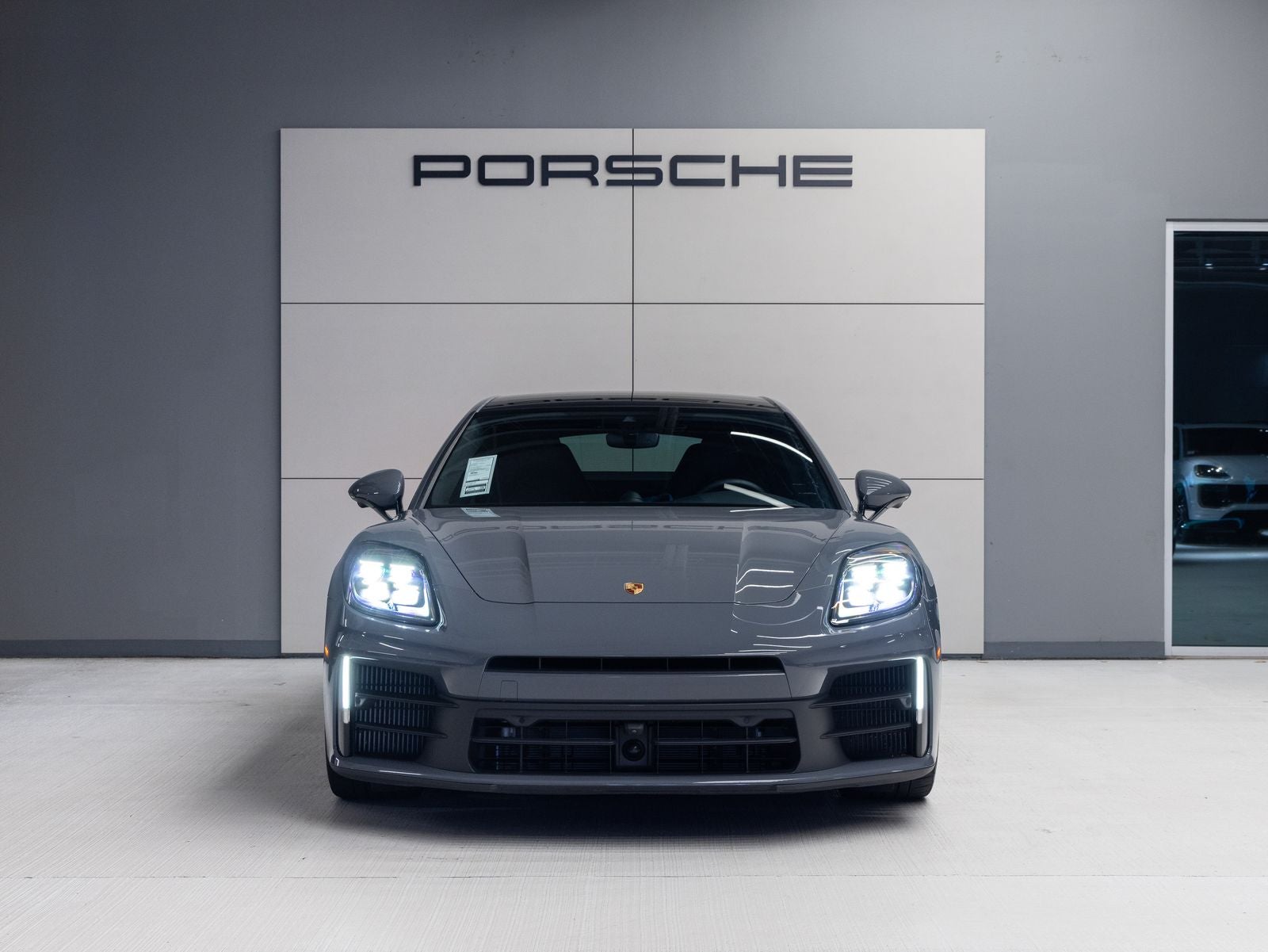 2025 Porsche Panamera Panamera