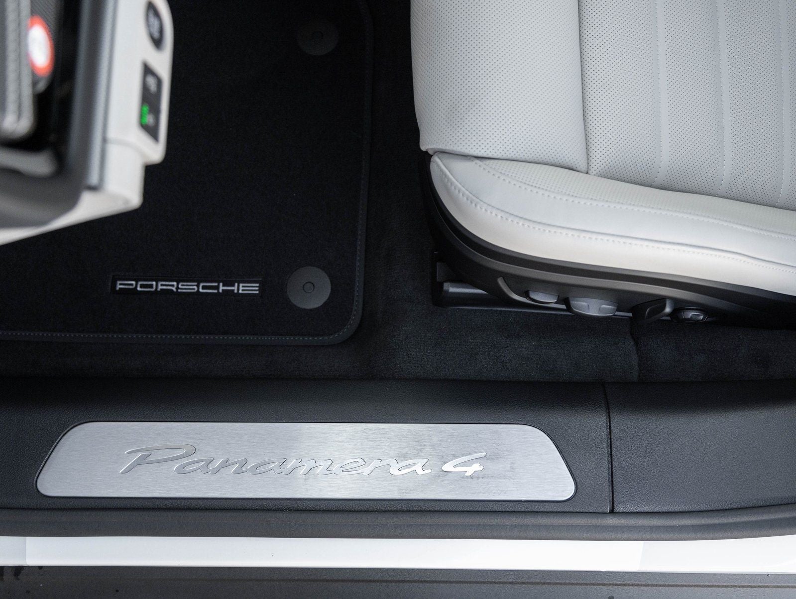 2026 Porsche Panamera Panamera 4