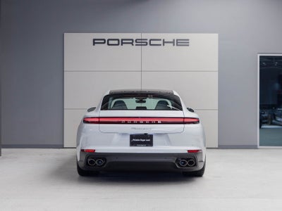 2026 Porsche Panamera Panamera 4