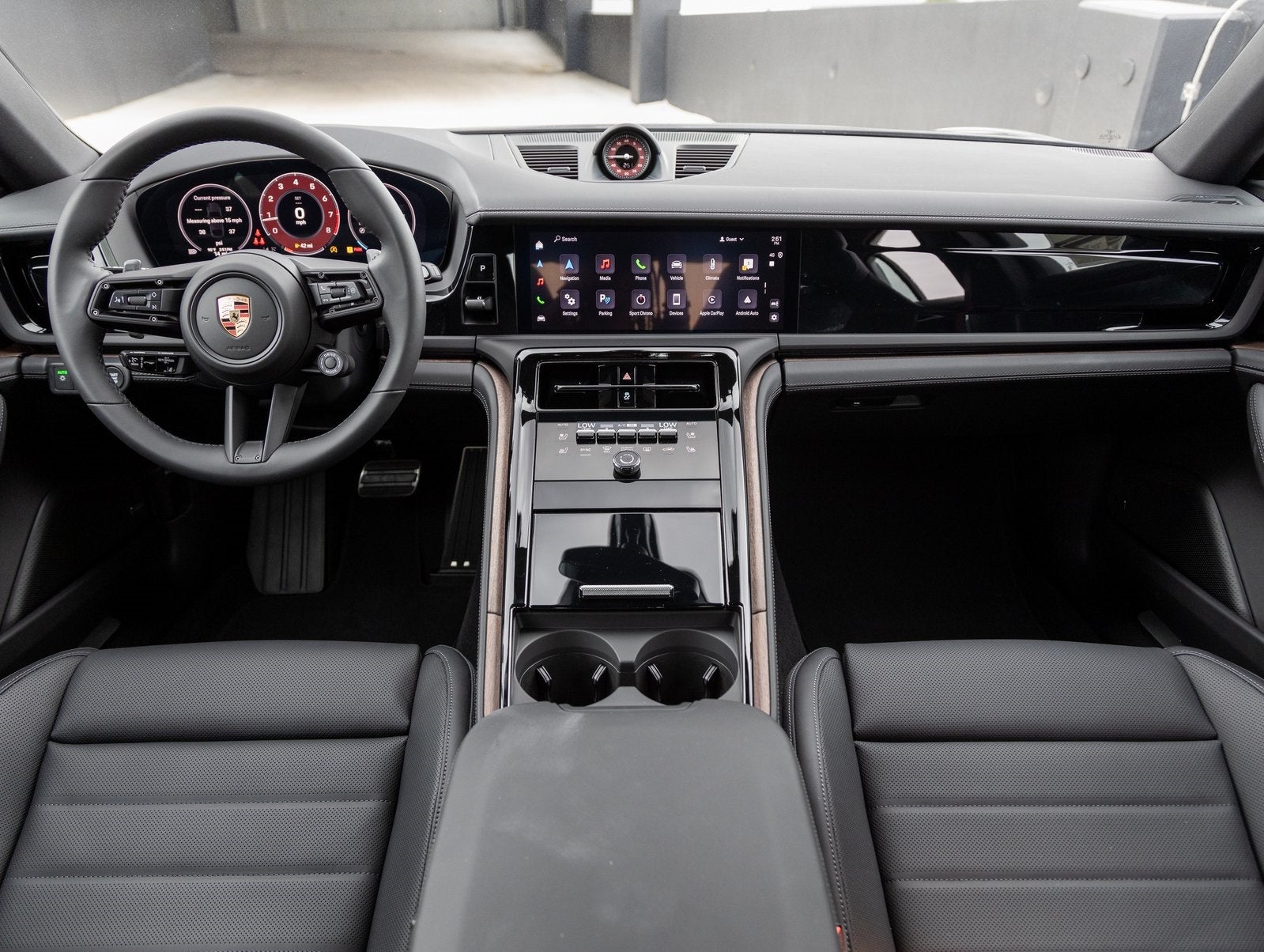 2025 Porsche Panamera Panamera