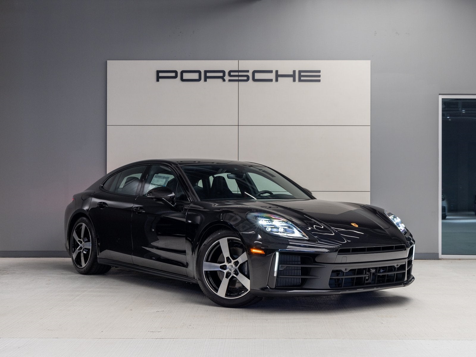2025 Porsche Panamera Panamera