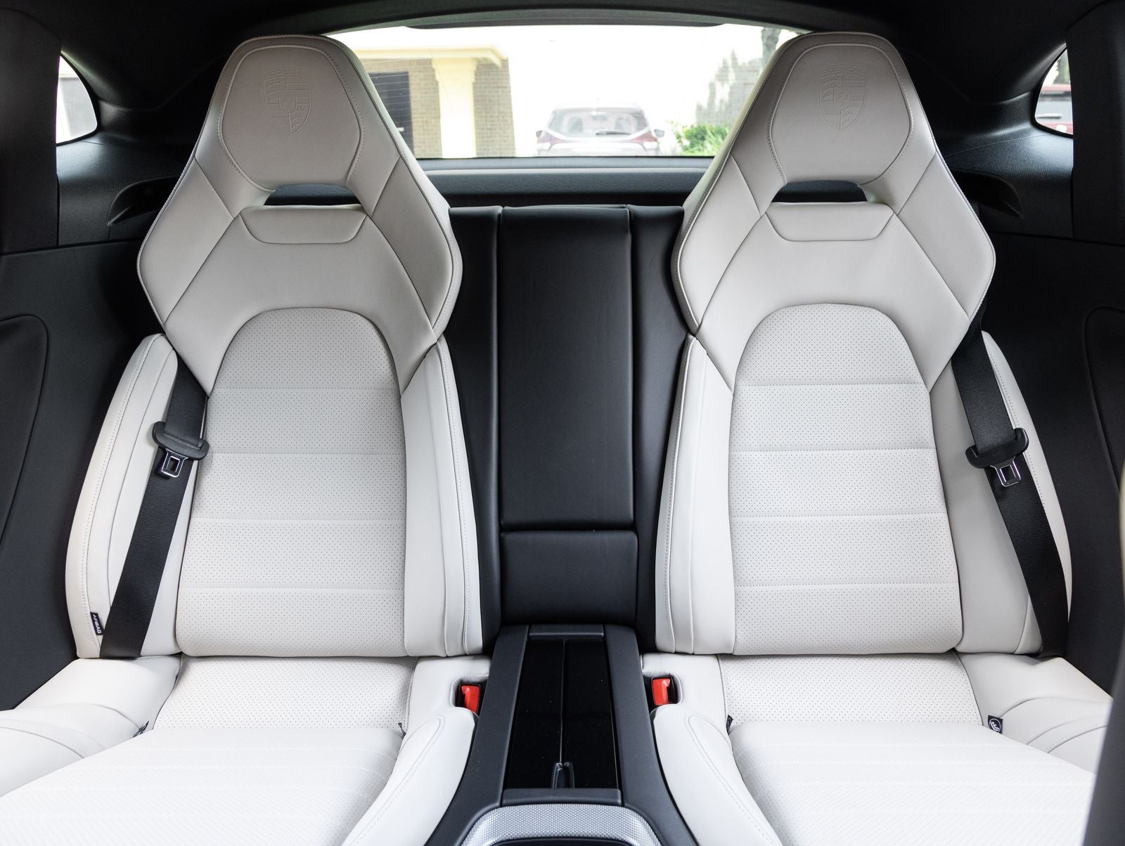 2025 Porsche Panamera RWD