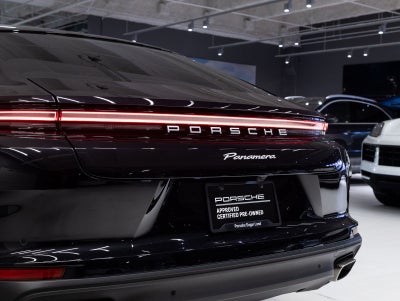 2025 Porsche Panamera RWD