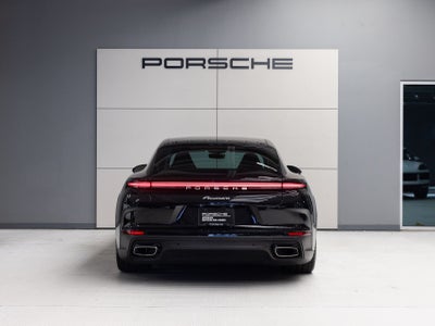 2025 Porsche Panamera RWD