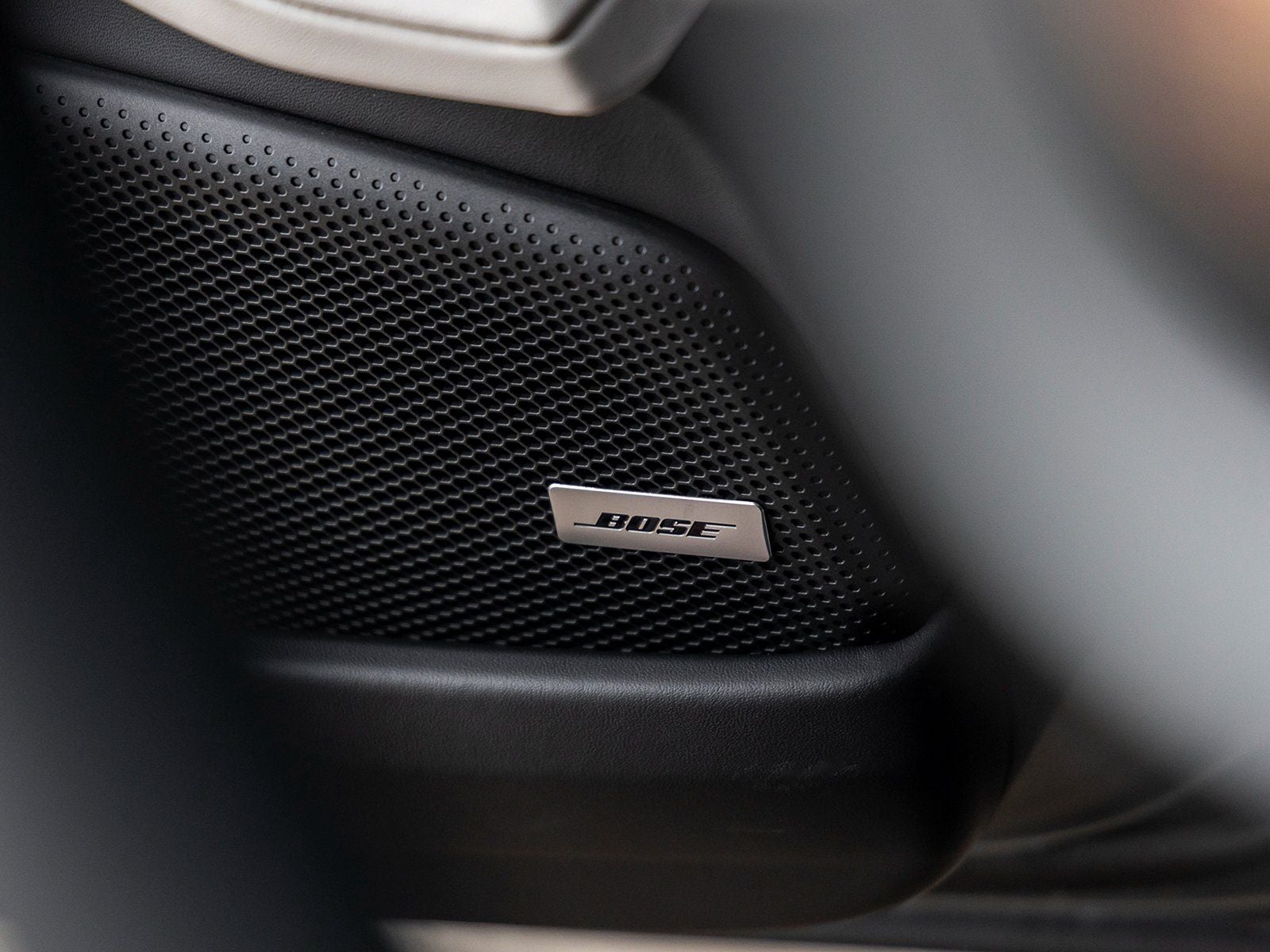 2025 Porsche Panamera 4