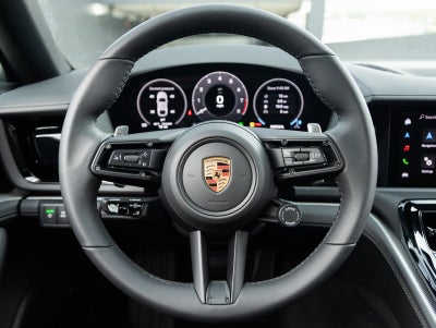 2025 Porsche Panamera Panamera 4