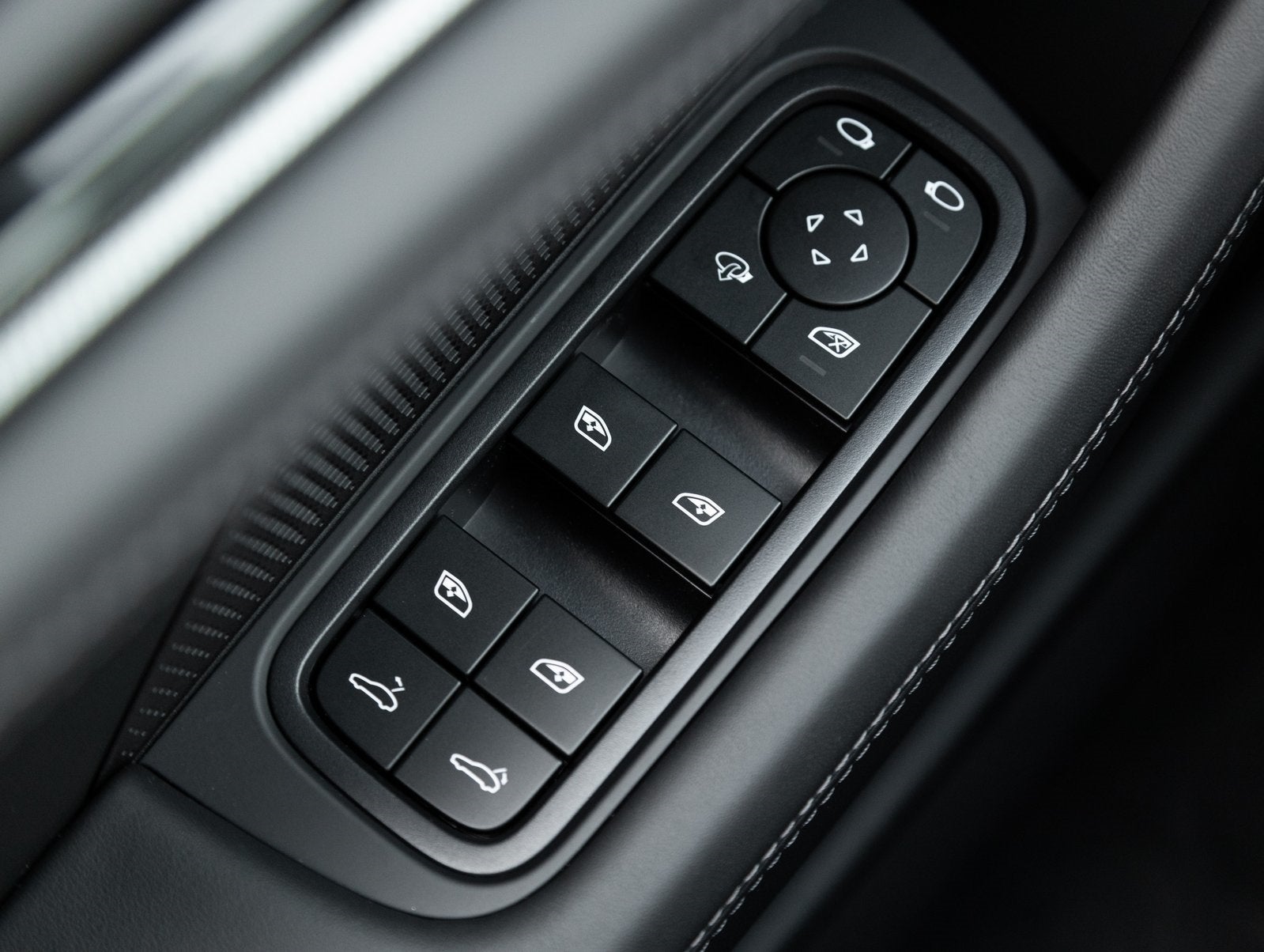 2025 Porsche Panamera Panamera 4