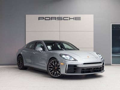 2025 Porsche Panamera Panamera 4