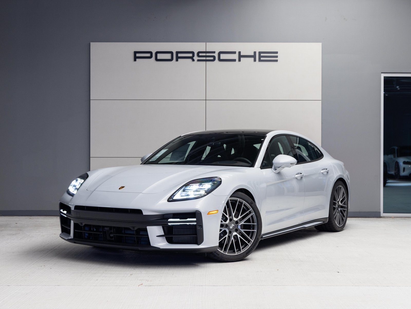 2026 Porsche Panamera Panamera 4