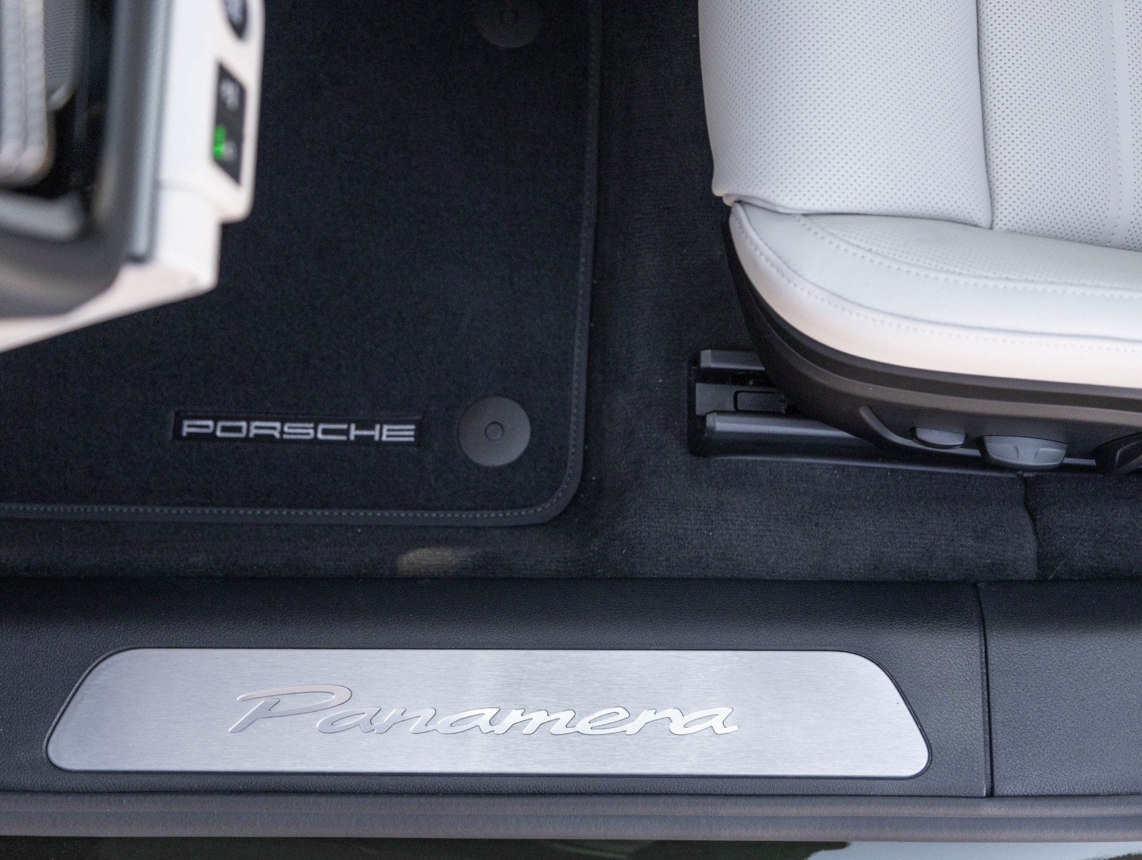 2026 Porsche Panamera Panamera