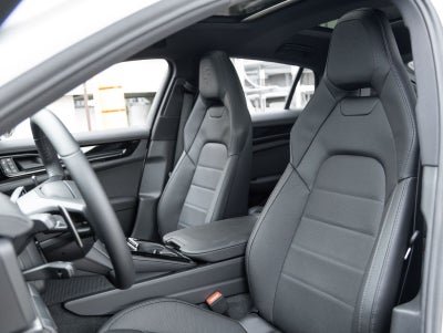 2026 Porsche Panamera Panamera
