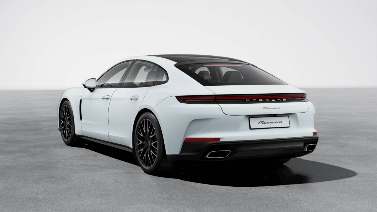 2026 Porsche Panamera RWD