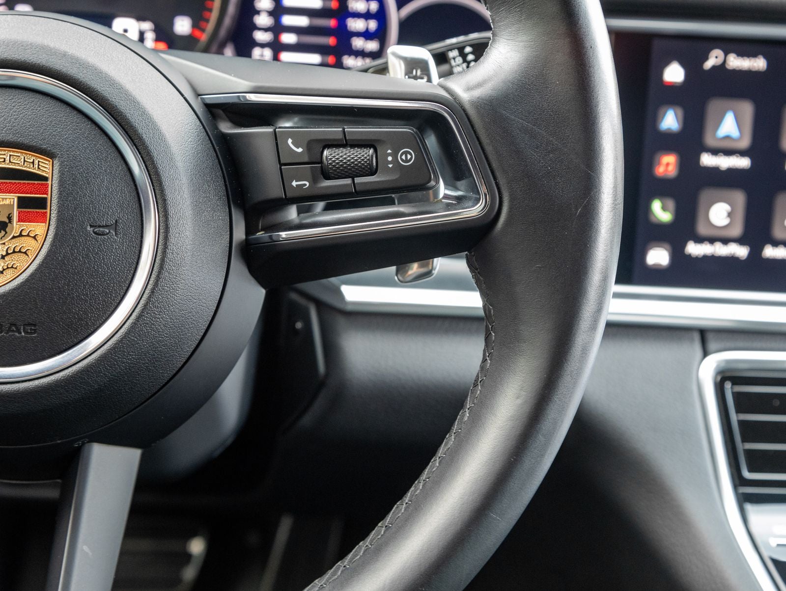 2023 Porsche Panamera 4S