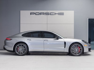 2023 Porsche Panamera 4S