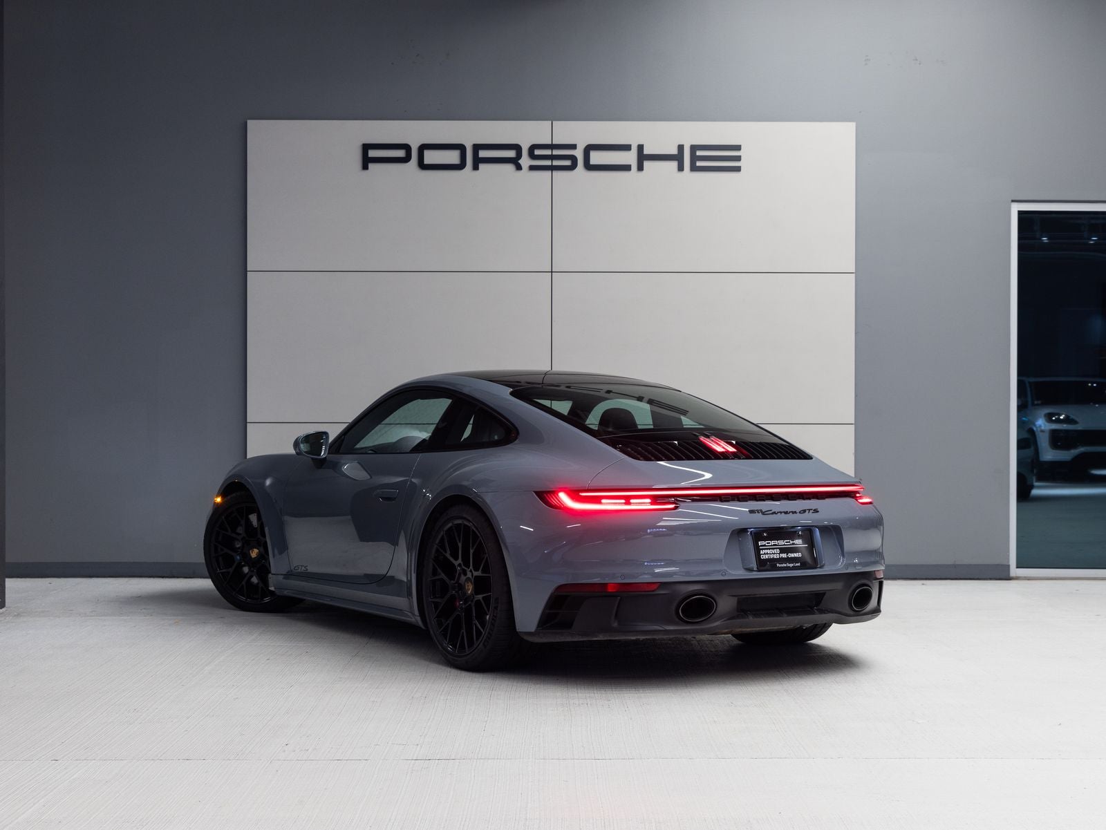 2023 Porsche 911 911 Carrera GTS