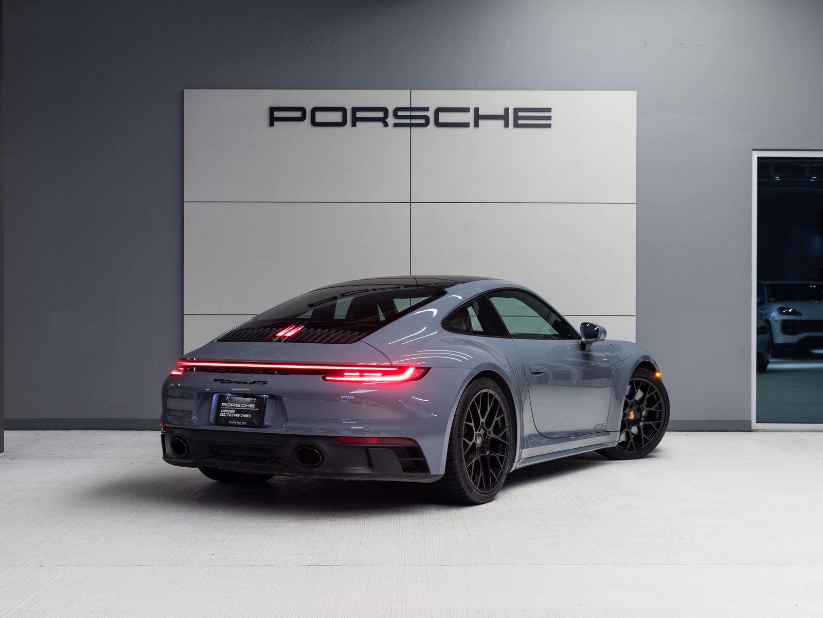 2023 Porsche 911 911 Carrera GTS