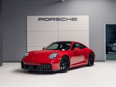 2025 Porsche 911 Carrera 4 GTS