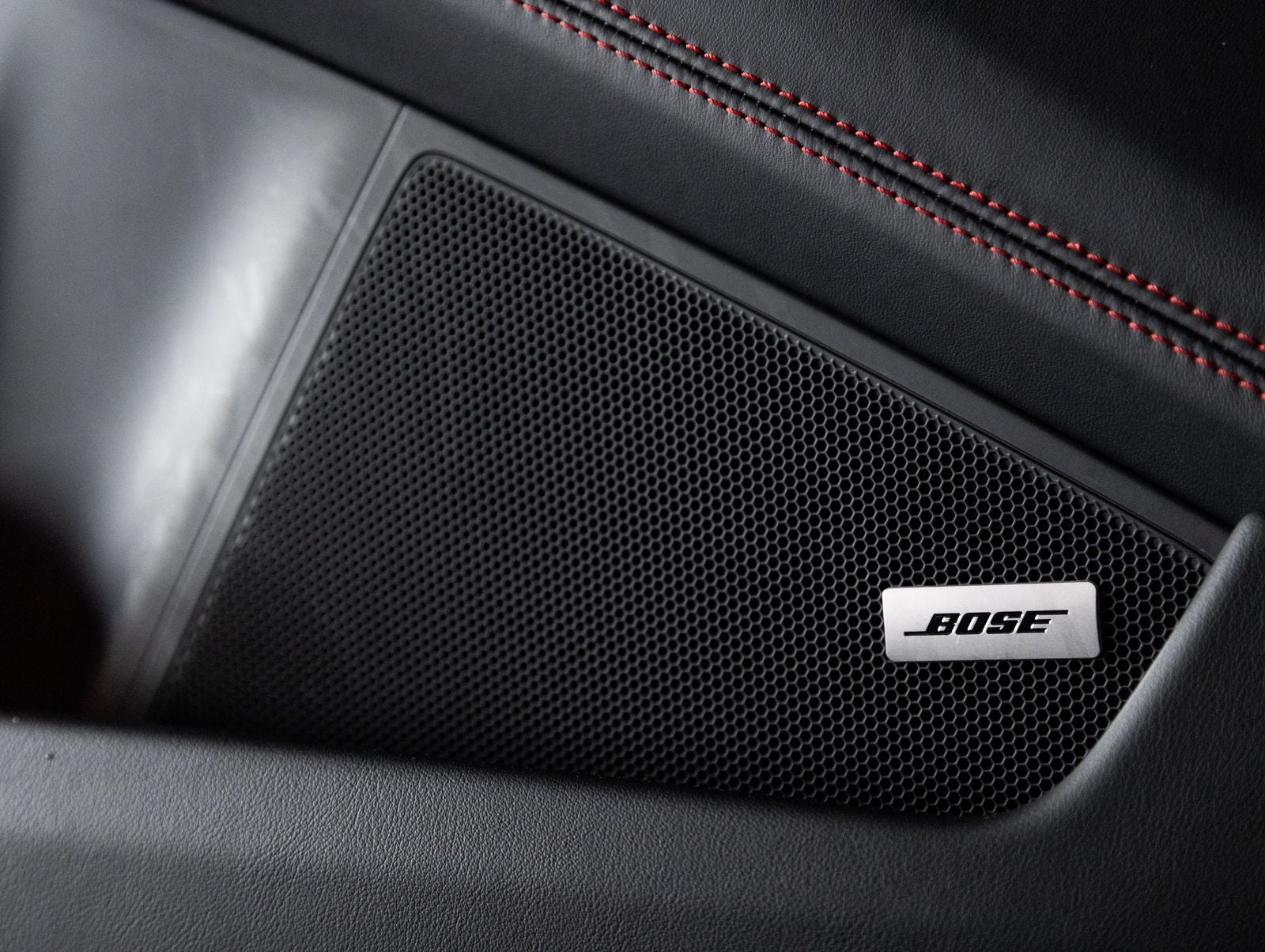 2025 Porsche 911 Carrera 4 GTS