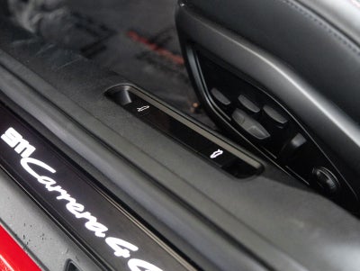 2025 Porsche 911 Carrera 4 GTS