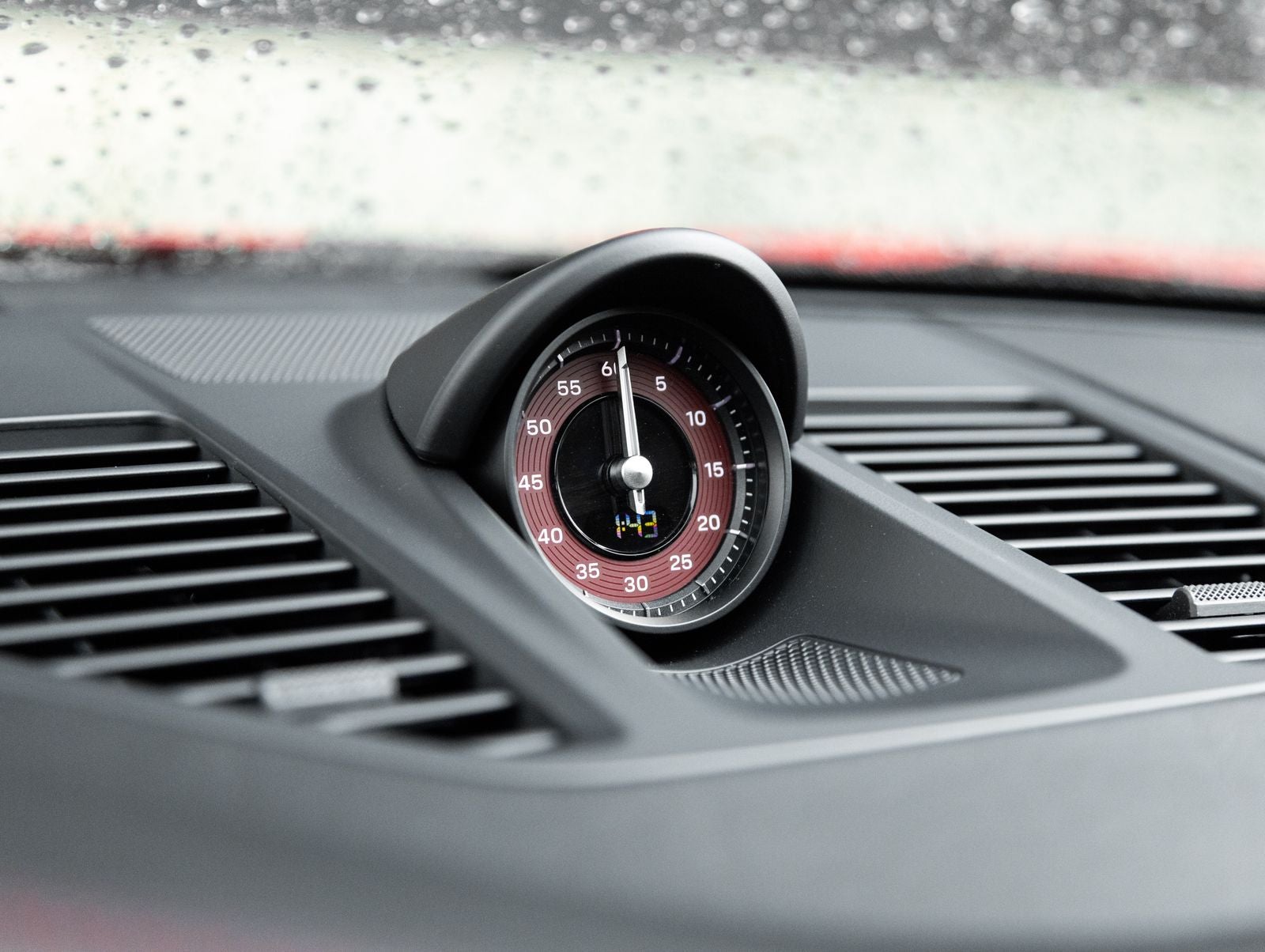 2025 Porsche 911 Carrera 4 GTS