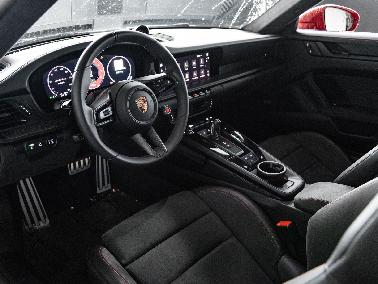 2025 Porsche 911 Carrera 4 GTS