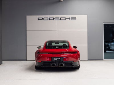 2025 Porsche 911 Carrera 4 GTS
