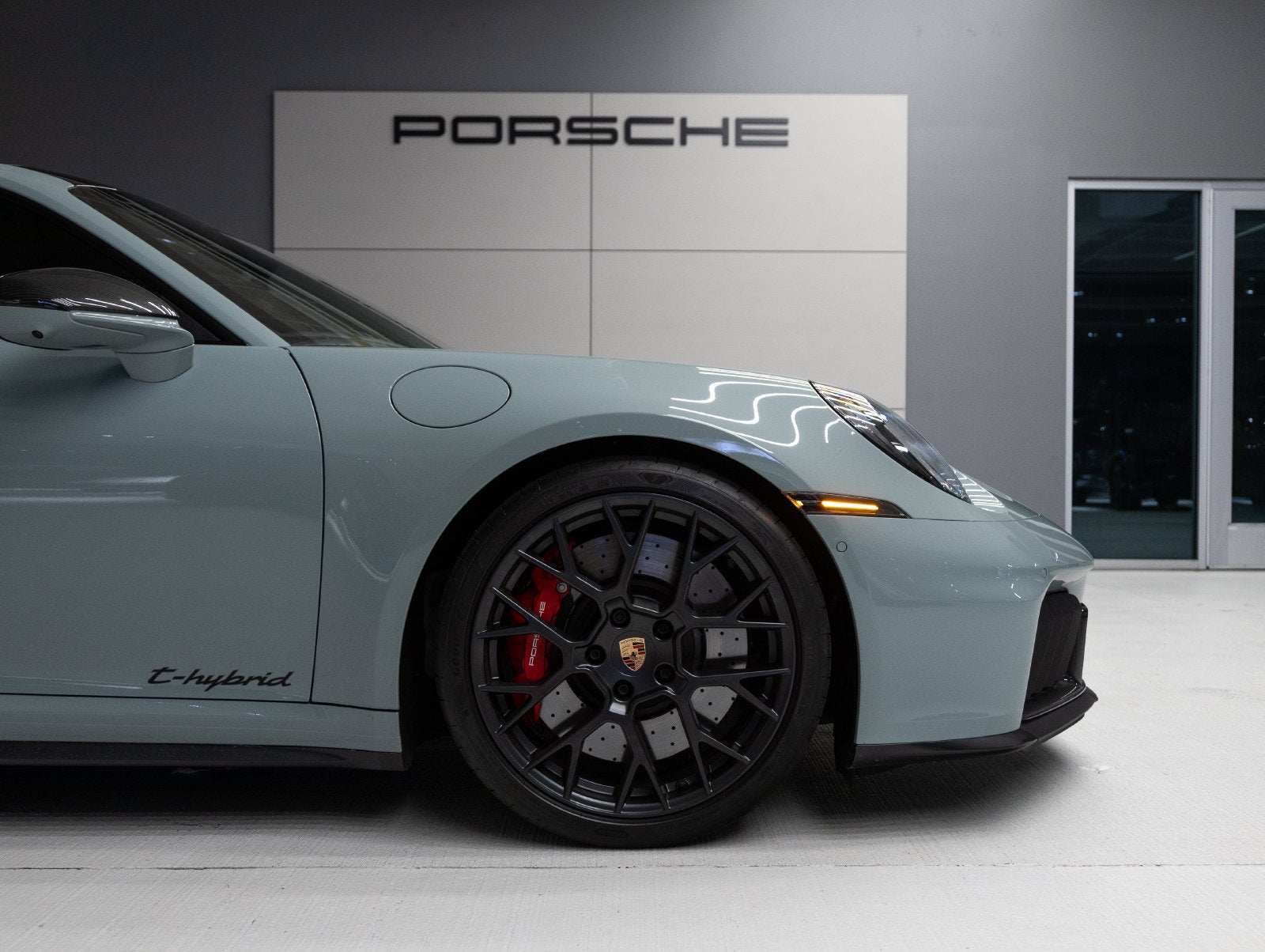 2025 Porsche 911 911 Carrera GTS
