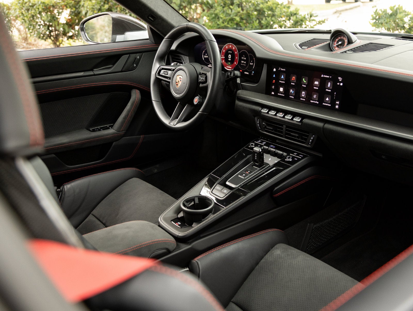 2025 Porsche 911 911 Carrera GTS