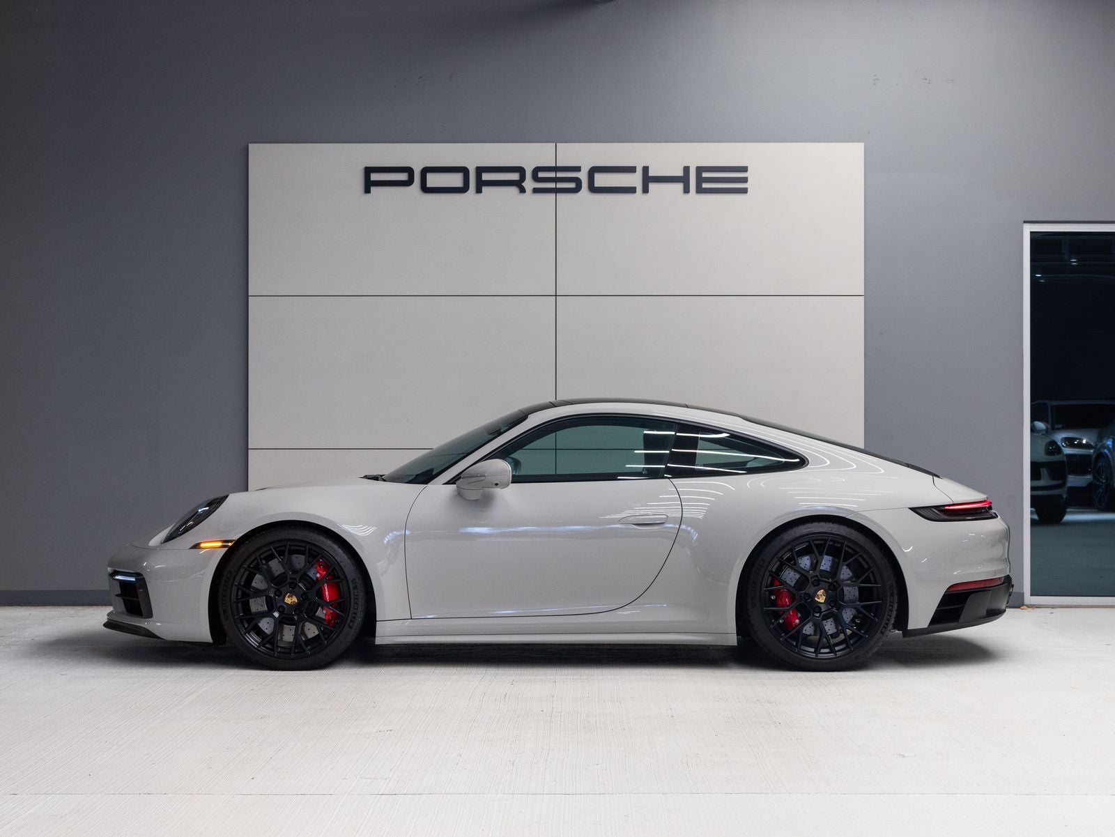 2024 Porsche 911 911 Carrera GTS