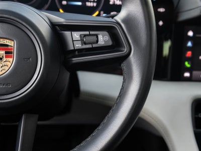 2022 Porsche Taycan 4S