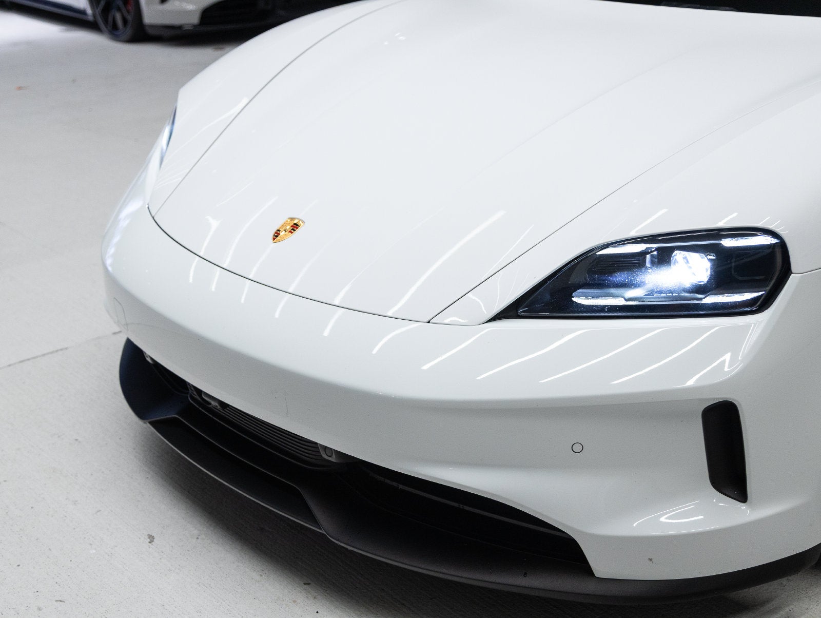 2025 Porsche Taycan Taycan 4S